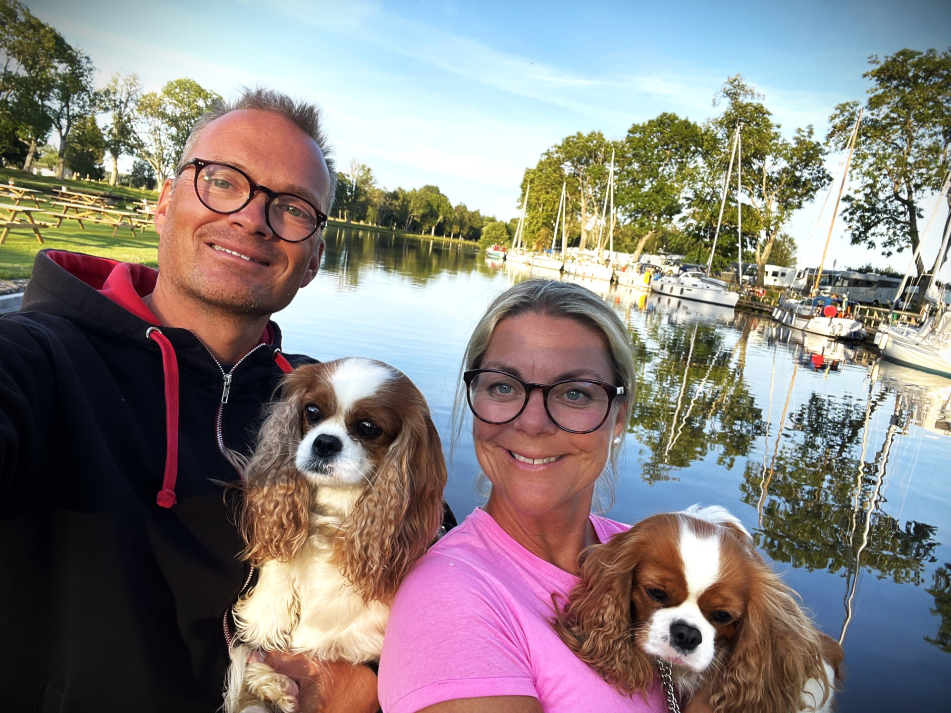 Tobbe, Victoria, Molly och Vera